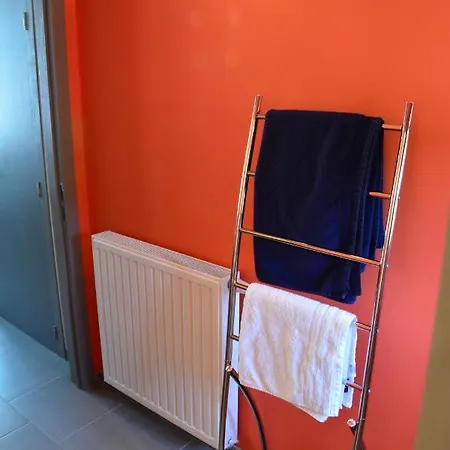 Au Pied De L'abbaye De Leffe