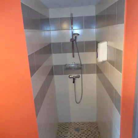 Au Pied De L'abbaye De Leffe Pensionat Dinant