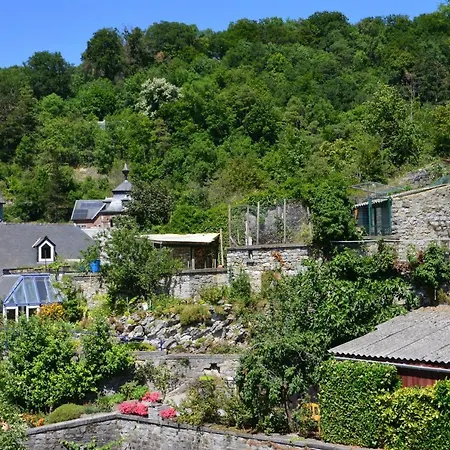 Maison d'hôtes Au Pied De L'abbaye De Leffe 3*