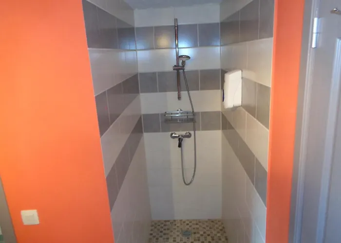 Au Pied De L'abbaye De Leffe Maison d'hôtes Dinant