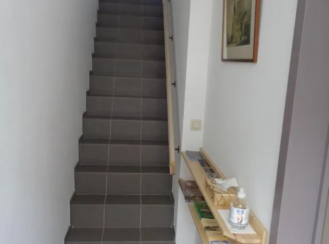 Au Pied De L'abbaye De Leffe 3* Dinant