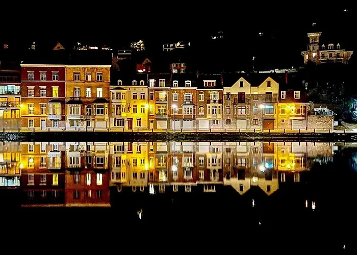 Au Pied De L'abbaye De Leffe